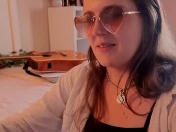 Like_Cinnamon Chaturbate stream image from July 05, 2026