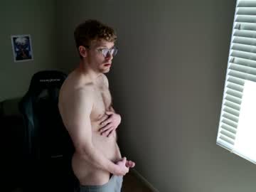 Blueeyedtallguy Chaturbate stream image from July 05, 2026