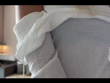 Esmereal Chaturbate stream image from July 06, 2026