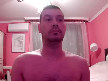 The_Bee16 Chaturbate stream image from July 06, 2026