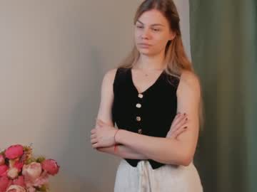 Mackenziemejias Chaturbate stream image from July 06, 2026