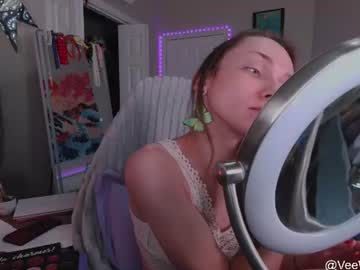 Veeweatherbee Chaturbate stream image from July 06, 2026