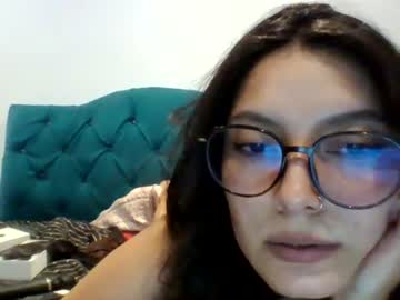 Mia__Robertss Chaturbate stream image from July 07, 2026