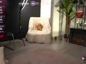 Serenanoir Chaturbate stream image from July 07, 2026