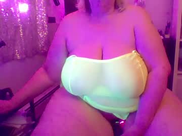 Ivyjane3522 Chaturbate stream image from July 07, 2026