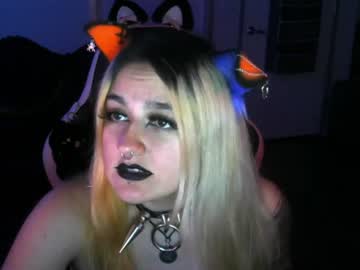 Succubusstray Chaturbate stream image from July 07, 2026