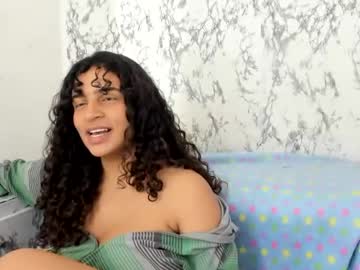 Shanom01 Chaturbate stream image from July 07, 2026