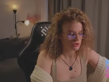 Jess0e9 Chaturbate stream image from July 07, 2026