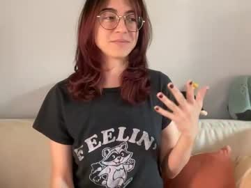 Lizmreow Chaturbate stream image from July 07, 2026