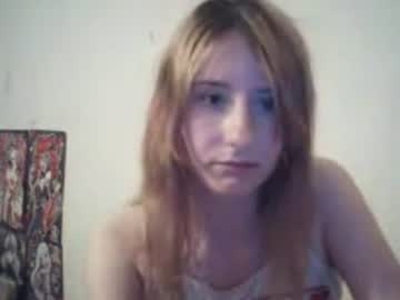 Oniemilot Chaturbate stream image from July 07, 2026