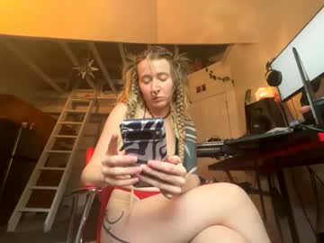 Berrislutty Chaturbate stream image from July 07, 2026