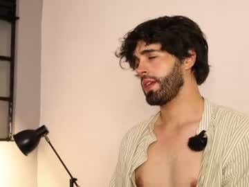 Juanmilano Chaturbate stream image from July 08, 2026