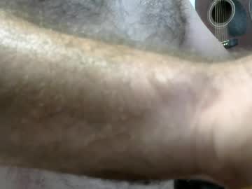 Brian871001 Chaturbate stream image from July 08, 2026