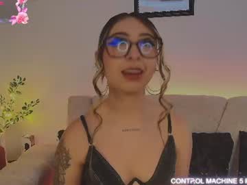 Cloe_Martinezz_ Chaturbate stream image from July 08, 2026