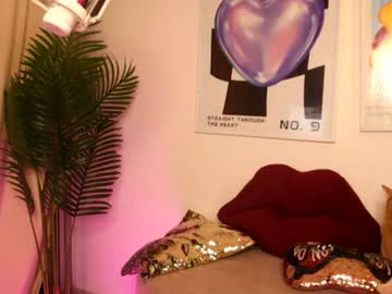 Ronieeplay Chaturbate stream image from July 09, 2026