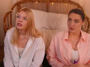 Laureengrzybowski Chaturbate stream image from July 09, 2026