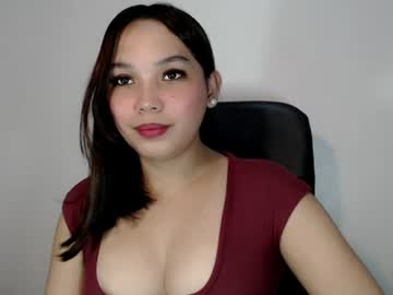 Oliviahutton Chaturbate stream image from July 09, 2026