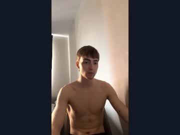 Oliver592621 Chaturbate stream image from July 09, 2026