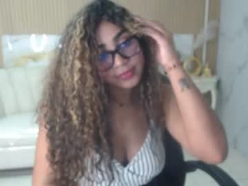Loola_S Chaturbate stream image from July 09, 2026
