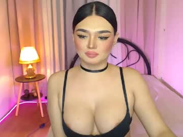 Princesshugecumontop Chaturbate stream image from July 09, 2026