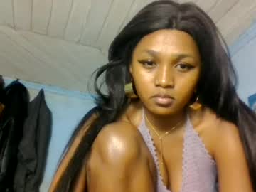 Avotraina Chaturbate stream image from July 09, 2026