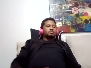 Dentzo Chaturbate stream image from July 10, 2026