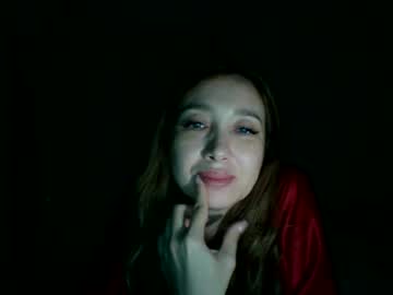 Avinelra Chaturbate stream image from July 10, 2026