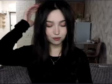 Amiyulo Chaturbate stream image from July 10, 2026