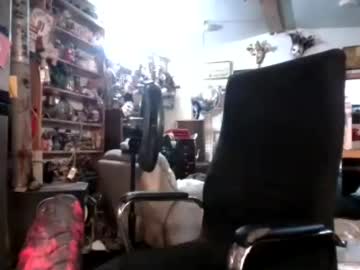 Pettacums4you Chaturbate stream image from July 10, 2026
