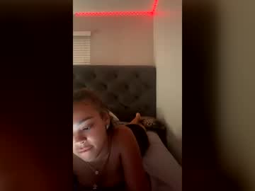 Nellybaby0134 Chaturbate stream image from July 10, 2026