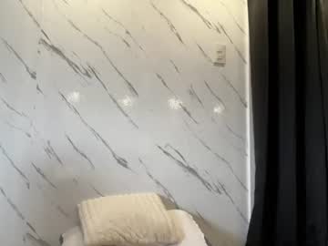 Oliviaarmani Chaturbate stream image from July 10, 2026