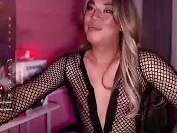 Akiramoore Chaturbate stream image from July 10, 2026