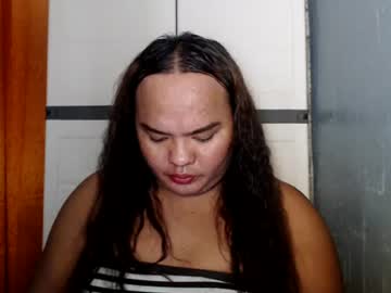 Juliaclarete Chaturbate stream image from July 10, 2026