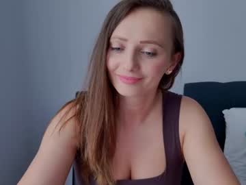 Loving72321 Chaturbate stream image from July 10, 2026