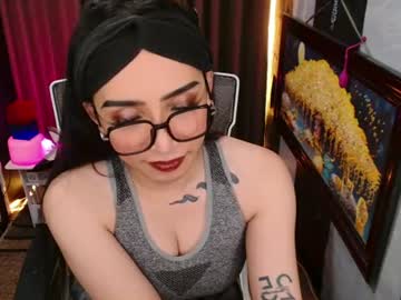 Yassiered Chaturbate stream image from July 10, 2026