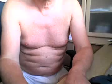 Ukshowall Chaturbate stream image from July 10, 2026