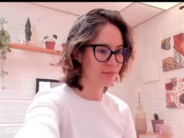 Cuddlingbunnny Chaturbate stream image from July 10, 2026