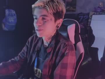 Acidmilo Chaturbate stream image from July 10, 2026