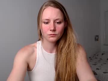 Marytiny Chaturbate stream image from July 10, 2026