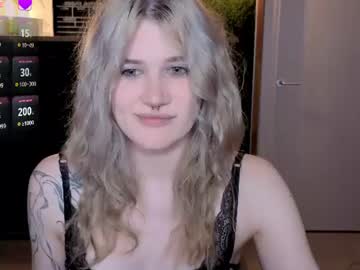 Eshleeeygreen Chaturbate stream image from July 10, 2026