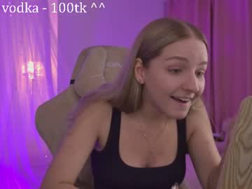 Violamore Chaturbate stream image from July 10, 2026