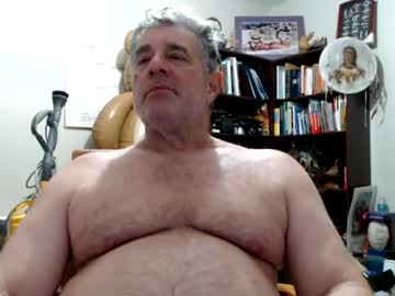 Luv2bnakedallthetime Chaturbate stream image from July 11, 2026