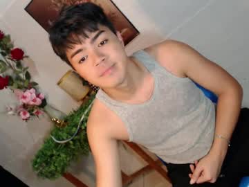 _Cumwithrussel Chaturbate stream image from July 11, 2026