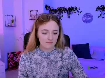Luna_Berryy Chaturbate stream image from July 11, 2026