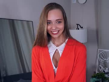 Nobukohittle Chaturbate stream image from July 11, 2026
