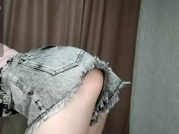 Leslyshie Chaturbate stream image from July 11, 2026