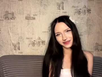Yuettelanpher Chaturbate stream image from July 11, 2026
