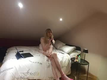 Jennyjay800800 Chaturbate stream image from July 11, 2026