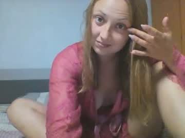 Sneshkaqlo Chaturbate stream image from July 11, 2026