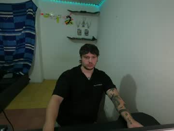 Eskol212 Chaturbate stream image from July 11, 2026